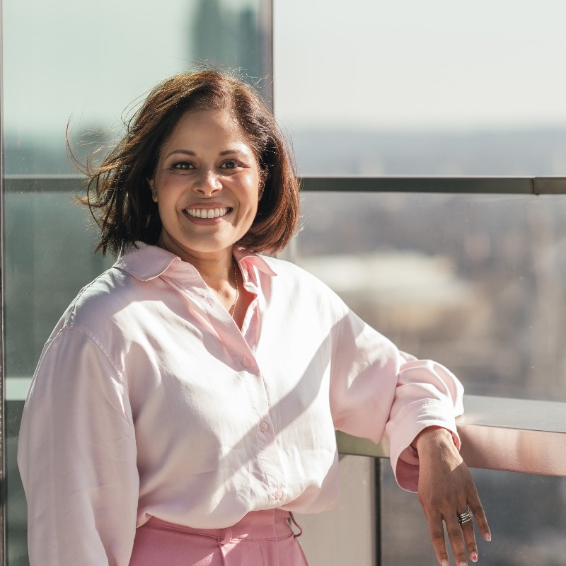 Dr Mayoni Gooneratne